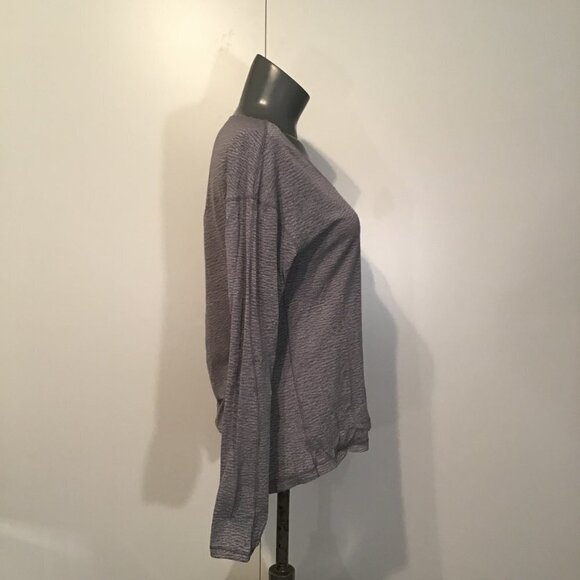 Lululemon Lost In Pace Long Sleeve Size M - Picture 3 of 14